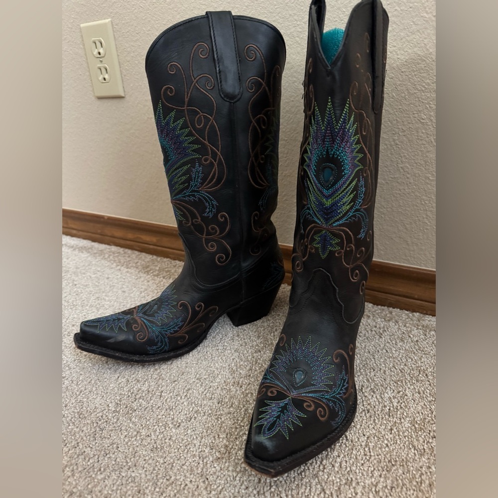 Tony Lama Black Leather Boots - Picture 2 of 7